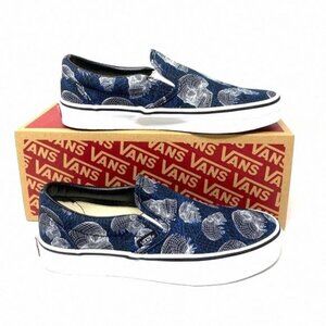 VANS Women Size VN0A33TB9IB Classic Slip On Wireframe Sneaker Canvas Black Skull